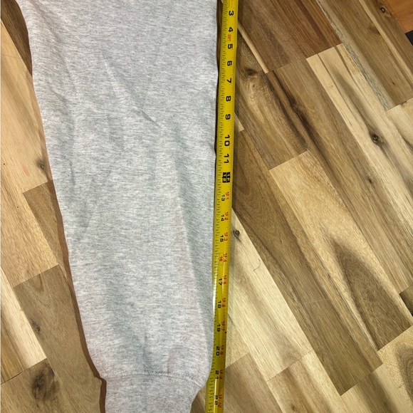 Griswold Electric “we’ll light you up” funny sweater size Large - Picture 6 of 8